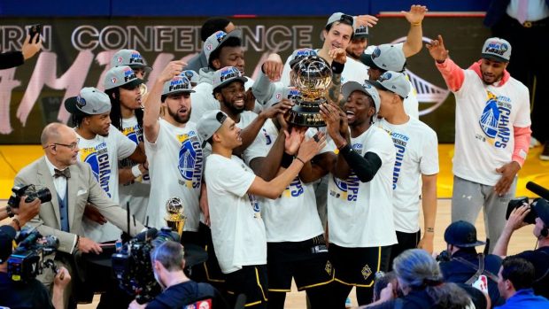 Free download Golden State Warriors NBA Champions 2022 Wallpaper.