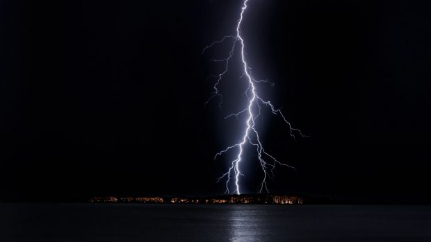 Free download Lightning Background HD.