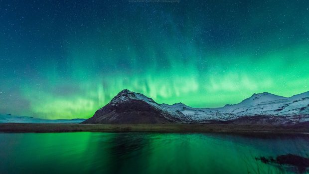 Free download Northern Lights Wallpaper.