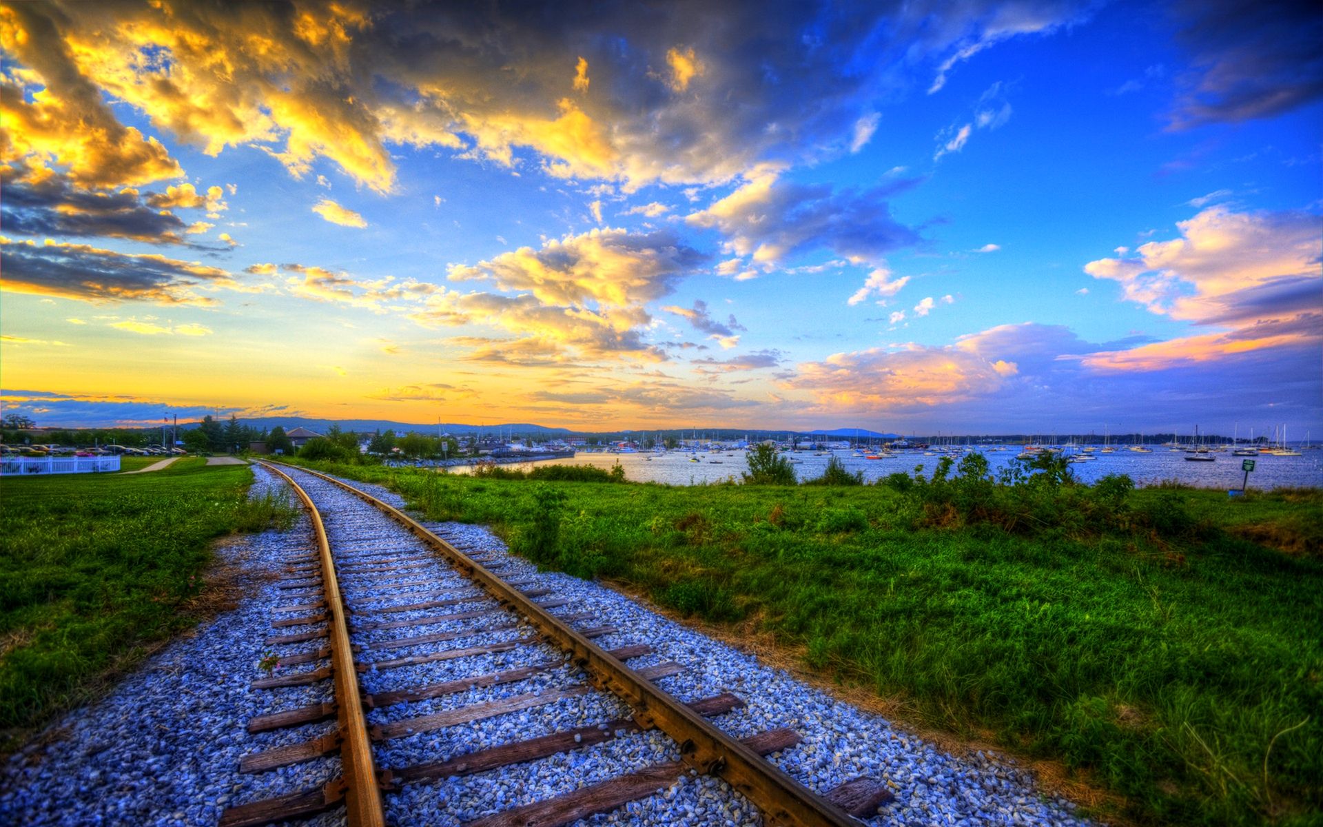 Train Wallpapers HD High Resolution 