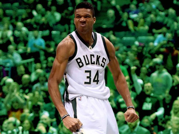 Giannis Antetokounmpo Computer Wallpaper.