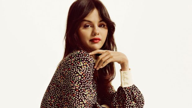 HD Wallpaper Selena Gomez.