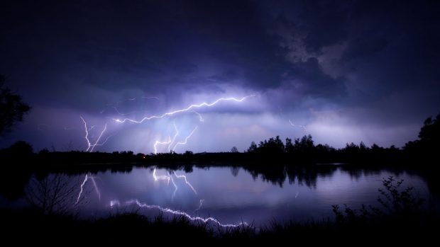 Lightning Pictures Free Download.