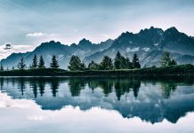 Mountains HD Wallpaper Free download.
