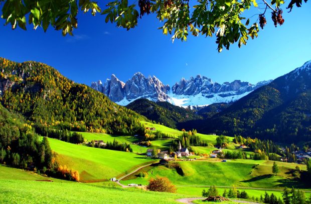 Nature Italy Wallpaper HD.