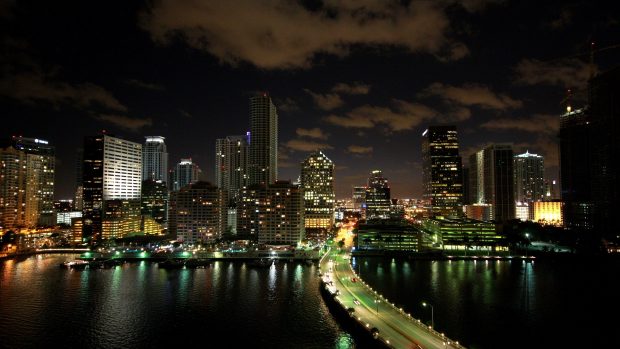 Night Miami Wallpaper HD.