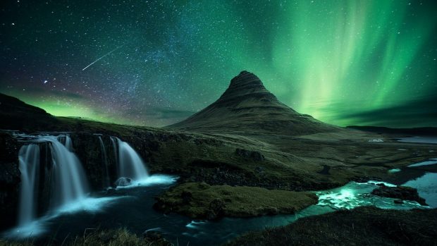 Northern Lights Wallpaper HD.