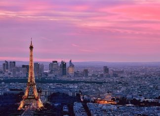 Paris Wallpaper HD Free download.