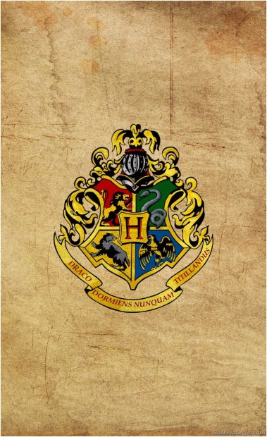 Phone Gryffindor Wallpaper HD.