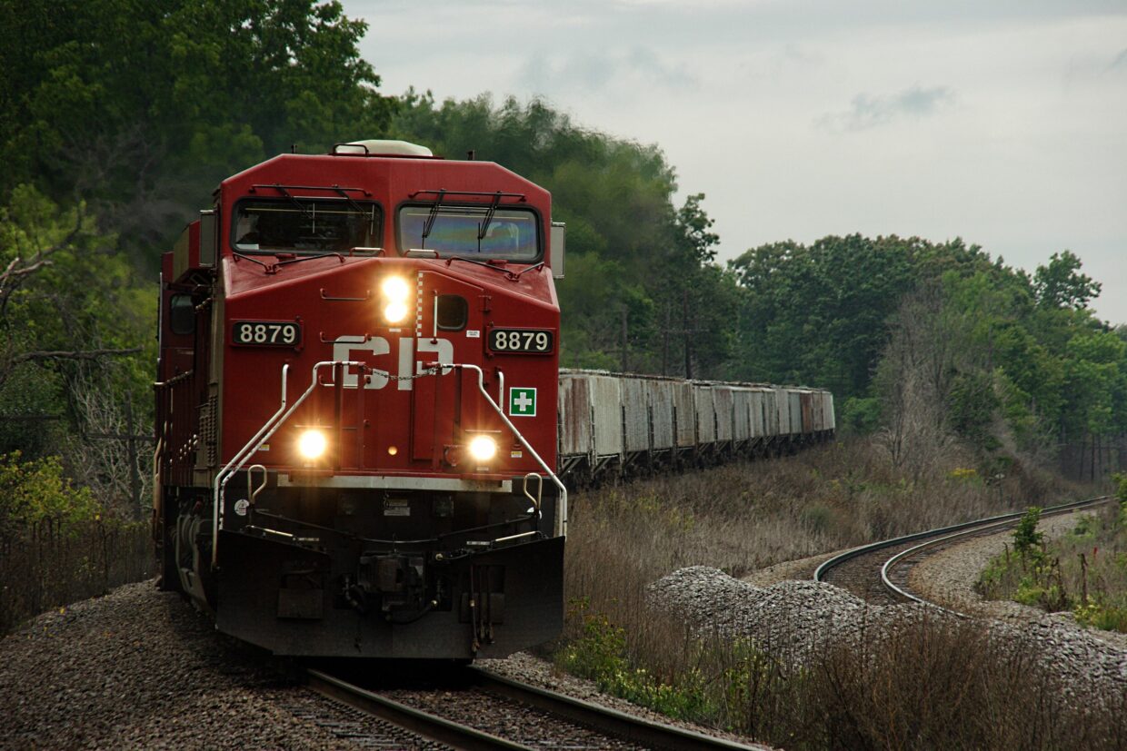 Train Wallpapers HD High Resolution - PixelsTalk