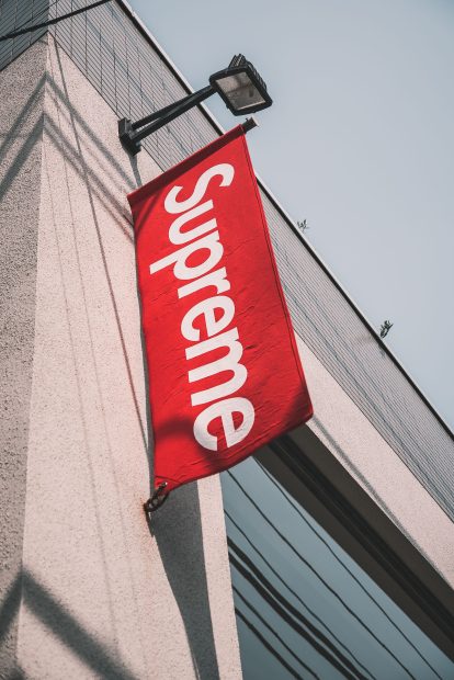 Supreme Note 10 Wallpaper HD.