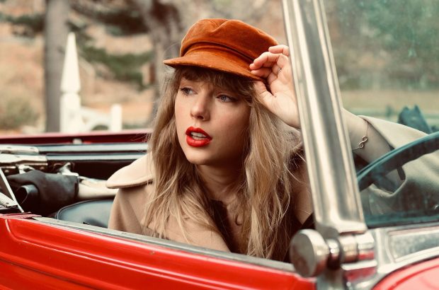 Taylor Swift Wallpaper HD Free download.