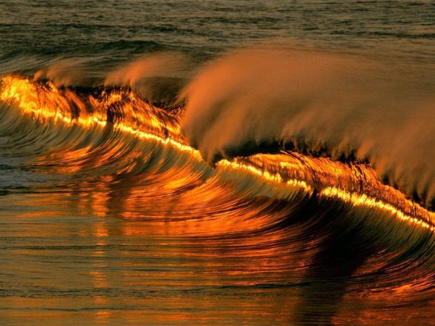 The best Wave Wallpaper HD.