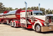 Truck HD Wallpaper Free download.