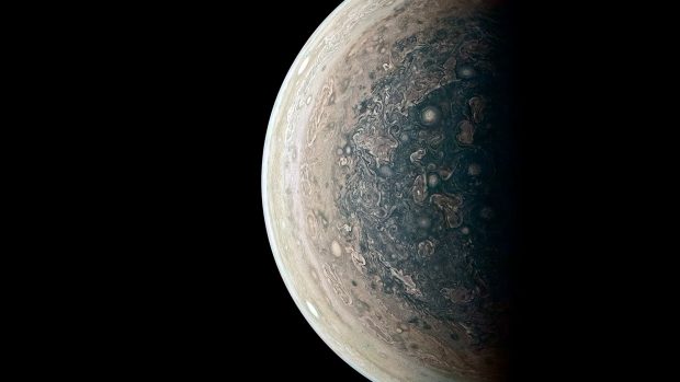 Free download Jupiter Wallpaper HD.