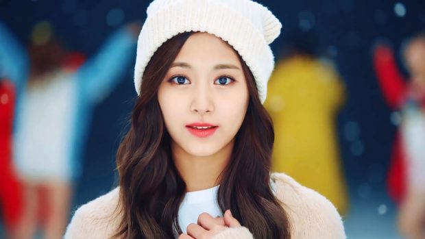 Tzuyu Wide Screen Wallpaper HD.