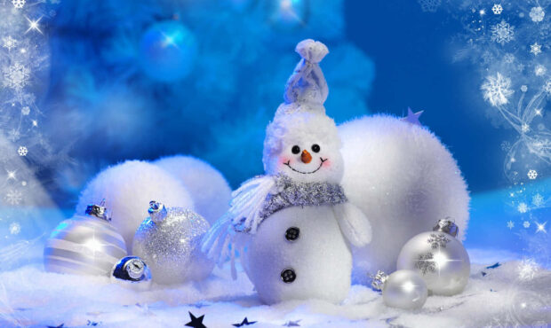 Christmas Snowman Silver Balls Wallpaper.