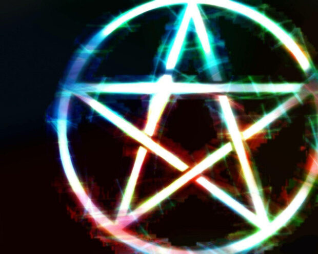 Trippy Wiccan Star Pentagram Wallpaper.