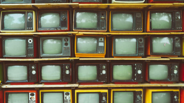 Aesthetic TV Screen Wallpaper HD.