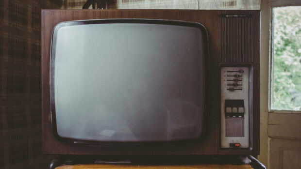 Free download TV Screen Wallpaper HD.