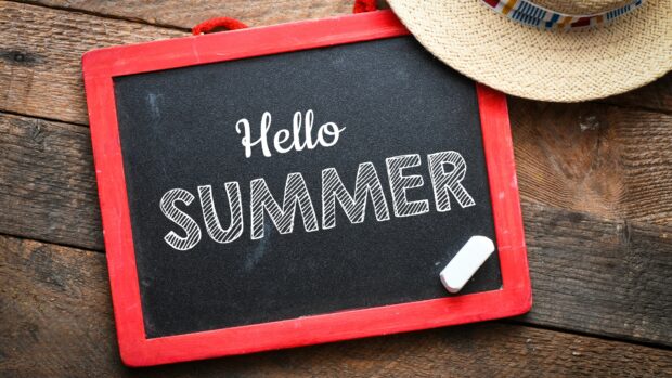 Hell Summer text on the black board.